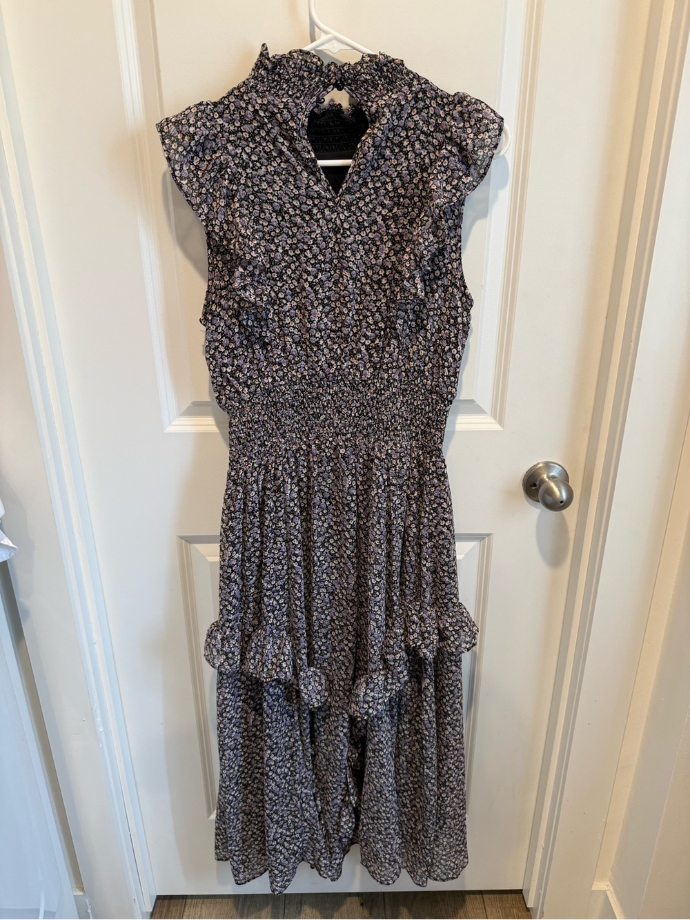 Lulus Evalina Black Floral Print Mock Neck Midi Dress Size Small - Picture 7 of 7
